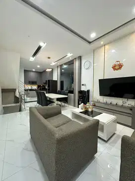 Dijual Rumah Cakep Komplek Ismailiyah Business Center