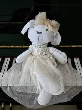 Boneka rabbit balerina