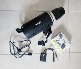 Lampu Studio Starlite A-250 dijual apa adanya,biasakan baca deskripsi