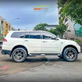 MITSUBISHI PAJERO SPORT 2.4 DAKAR VGT 4X2 SOLAR A/T NIK/.2013 / DAVID