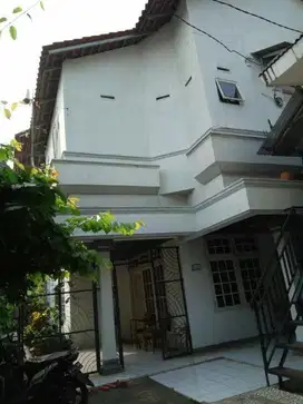 JK203 Rumah Induk dan Kost2an 11 Kamar Depan Kampus UI di Jagakarsa