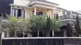 Dijual rumah tingkat minimalis