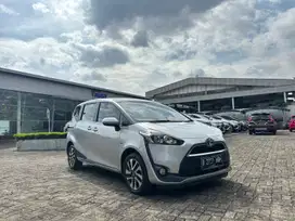 [ Termurah ] Toyota Sienta 1.5 V Matic 2017 Istimewa