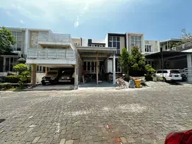 Rumah Siap Huni Boulevard Bukit Wahid Manyaran 2Lt Dpn Junggle Toon