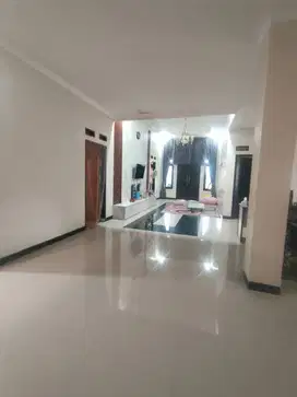 Dijual !! bangunan baru siap huni