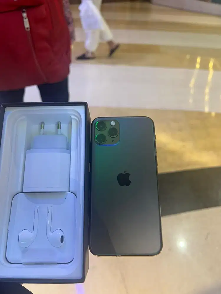 iphone 11 pro 256gb papas aple baru