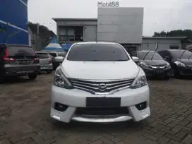 Nissan Grand Livina 1.5 XV Special Version Bensin-MT 2018 Hitam