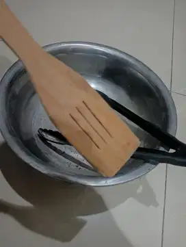 Centong kayu langsing
