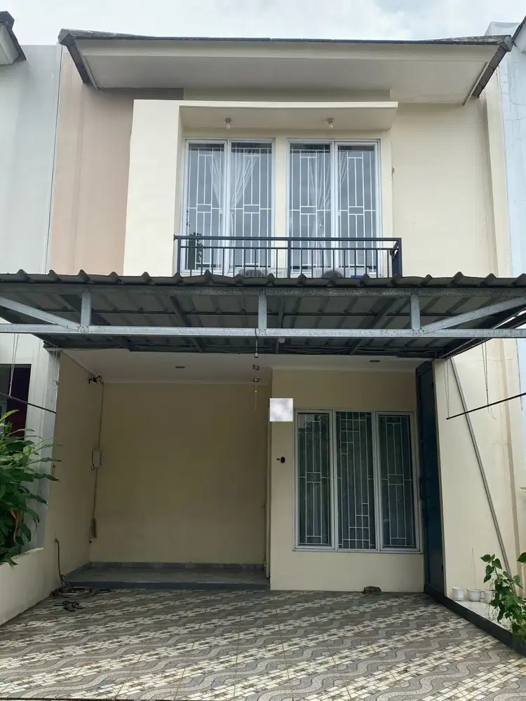 DISEWAKAN RUMAH CLUSTER WELLINGTON RESIDENCE PAMULANG 2 TANGSEL 2 LT