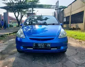 100% Mulus Honda Jazz MT masih rapi bersih, tune up kaki baru, ac dngn