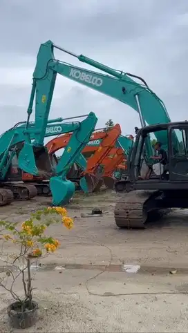 Kobelco SK 200-10