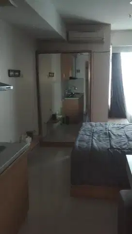 Full furnished studio sudah ada gas alam dan air tinggal minum