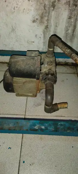 Pompa San-ei Model SE-132