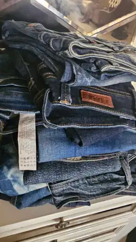 CELANA JEANS MERK LOUS DAN LAIN LAIN