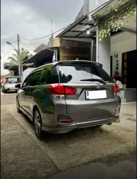 BUTUH MOBIL CEPAT, PROSES MUDAH SEWA MOBIL BULANAN SOLUSINYA!!