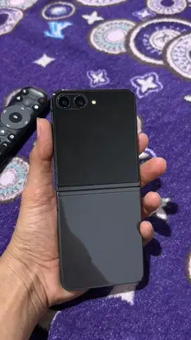 samsung z flip 5 256gb