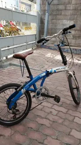 Sepeda lipat merk Melano