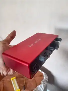 Sound card focusrite scarlett 2i2 generasi 3