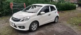 Brio E 2017 putih terawat