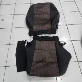 Sarung jok original innova zenix hybrid thn 2025
