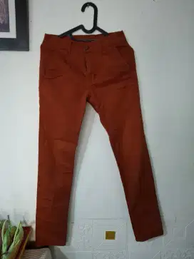 Celana Chino Pria