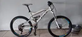 Sepeda gunung GT Force 3.0 original USA