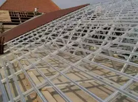 Pemasangan atap bajaringan