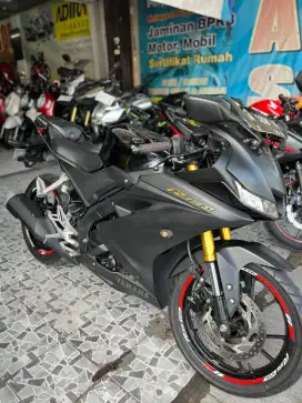 YAMAHA R15 V3 2021 UM 700 SAS JL. BARATAJAYA 19 NO 5