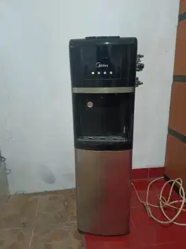 Dispenser Midea