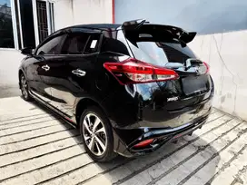 KM 27RB!!  Toyota Yaris S TRD 2021 AT MATIC