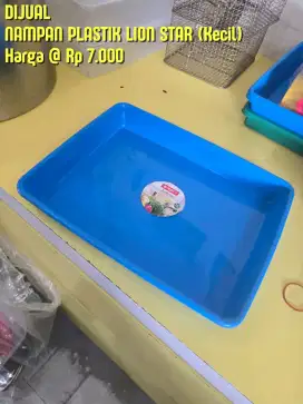 NAMPAN PLASTIK LION STAR KECIL