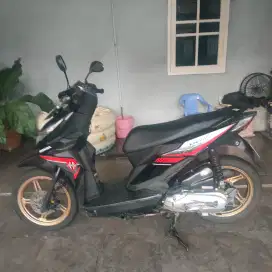 Dijual beat eco tahun 2017, warna hitam, mesin halus sehat
