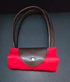 Tas Lipat Warna Merah