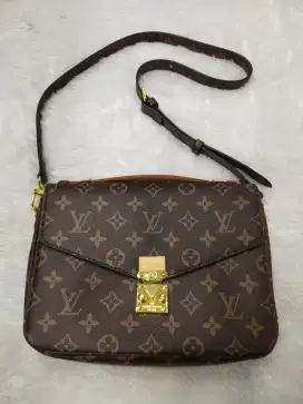 Luxury LOUIS VUITTON pochette metis sangat mewah dan cantik banget!