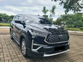 INNOVA ZENIX 2.0 Q HYBRID CVT TSS AT 2024 HITAM. KM PENDEK. PJK 1 THN