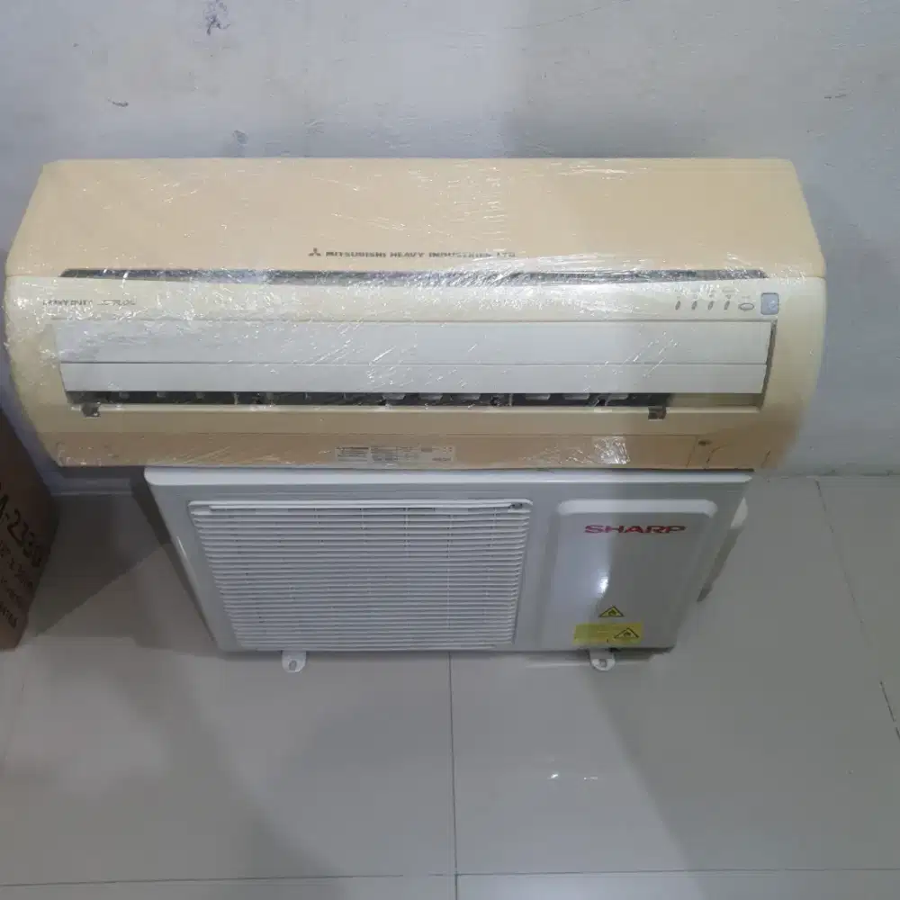 Second Ac 1/2pk @ indoor mitsubishi @ outdoor sharp