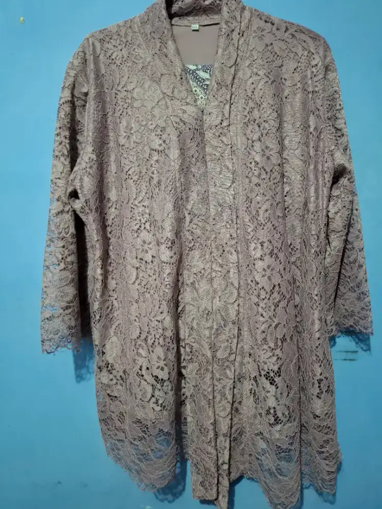 Kebaya Kutu Baru Lilac + Rok Batik
