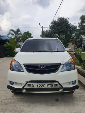 Xenia Li 2006 Putih jarang ada