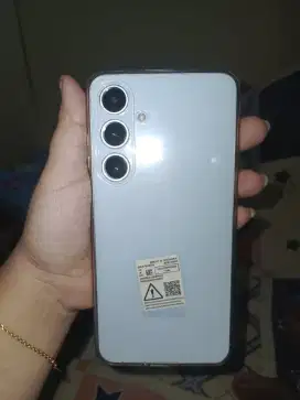 Samsung S24FE light blue