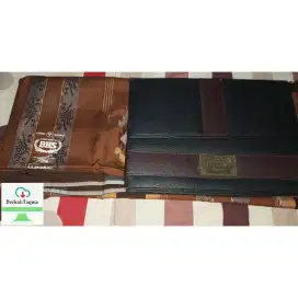 Sarung BHS Sutra Spunsilk Gold SGE Mahkota Tanda Tangan A.R Bahasuan
