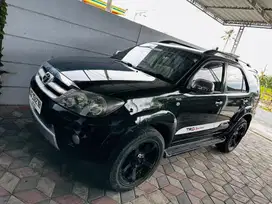 Fortuner hitam 2009 Diesel MT manual solar disel vortuner