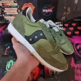 Sepatu Sneakers Casual Running Pria Saucony Jazz Olive Green