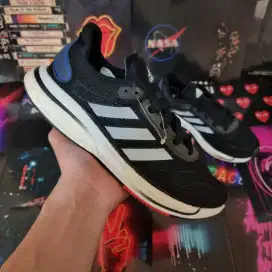 Sepatu Sneakers Running Casual Adidas Black Silver Orange