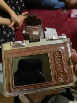 Fujifilm Instax Mini Evo Brown