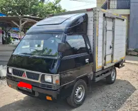 Mitsubishi l300 box 2020. L300 2021