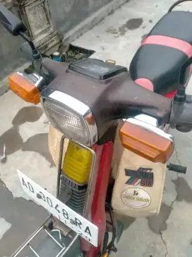 V80 original merah ex orang tua mesin bagus sehat