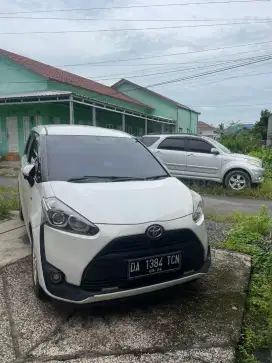 Toyota sienta type v th 2016