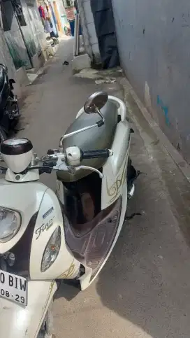 Yamaha fino 125 premium 2016