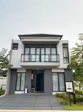 Cluster Lily Rumah Premium Next Gading Serpong di Paramount Petals