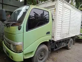 Hino Dutro 2009 Diesel